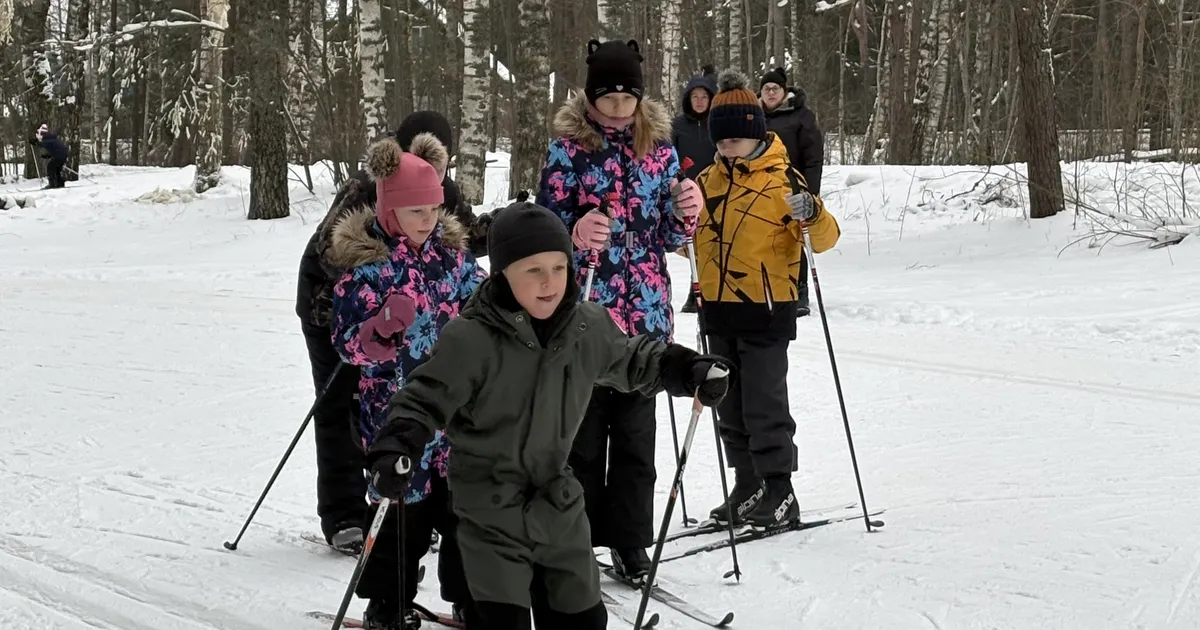 GALERII ⟩ Lapsed avastasid suusatamise võlu - Pärnu Postimees