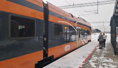 Riiga ja Vilniusse sõitjad jäid rikke pärast jätkurongist maha