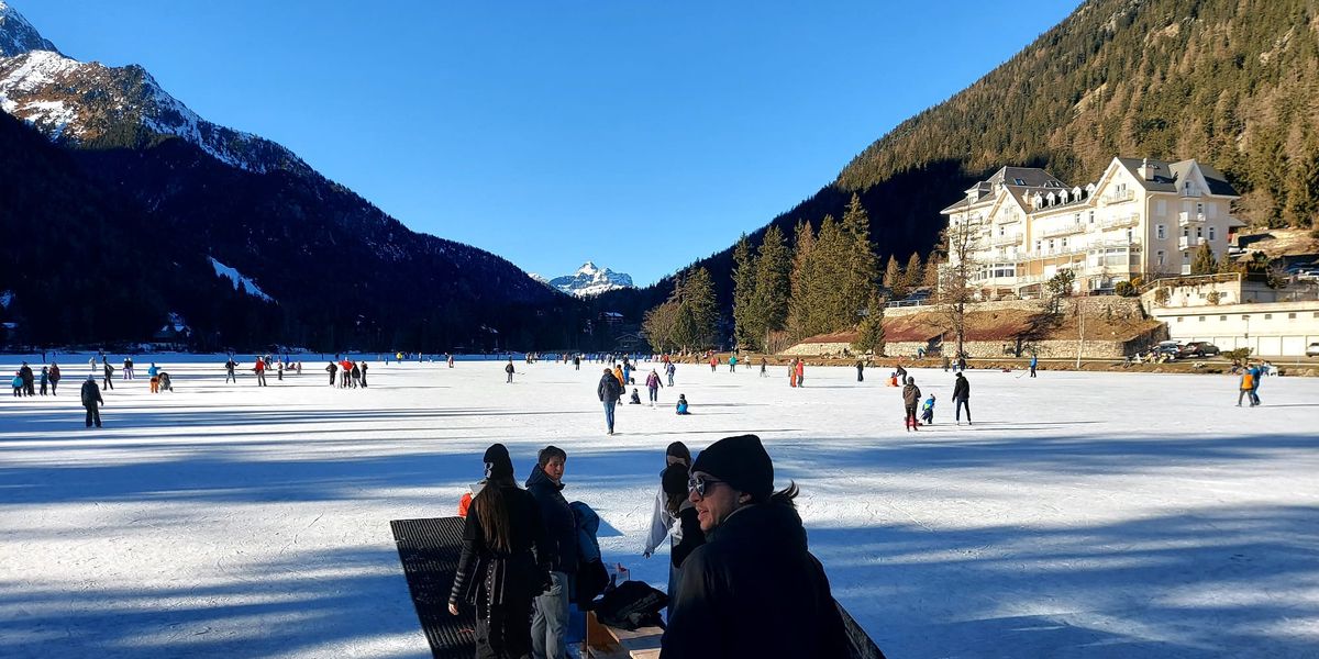 Cinq lacs gelés où patiner en Suisse romande