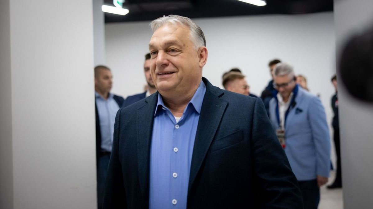 Orbán Viktor: Boldog új évet, Magyarország! + videó
