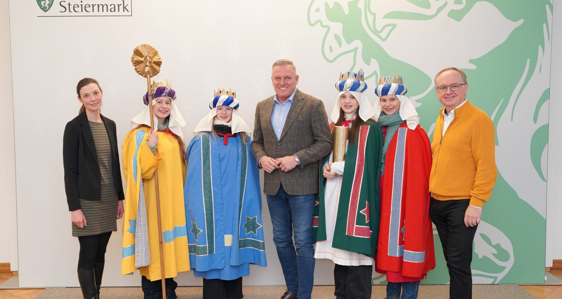 Sternsinger brachten Neujahrssegen in die Grazer Burg - Land Steiermark