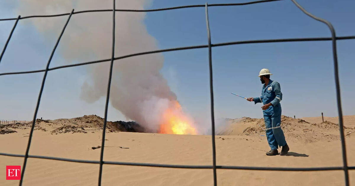 India refrains from taking sides in Saudi & UAE conflict over Yemen