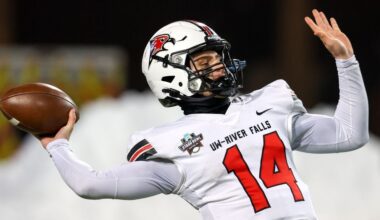 Wisconsin-River Falls beats North Central for first D-III title