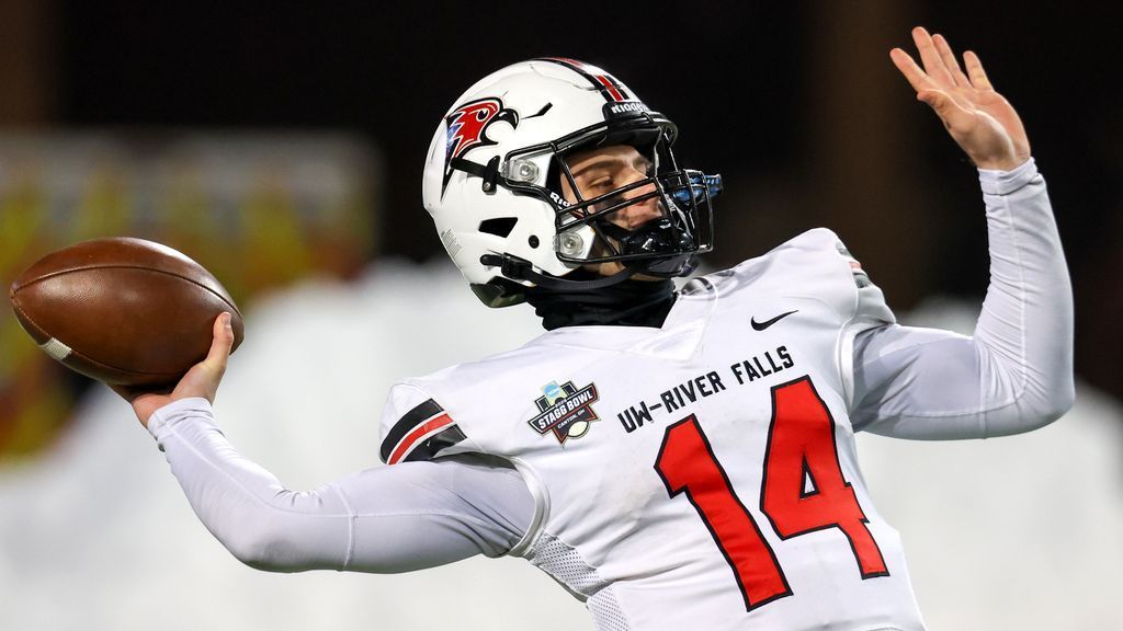 Wisconsin-River Falls beats North Central for first D-III title