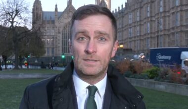 Migrant crisis: Labour scolded for lacking 'common sense approach' with latest move to tackle migrant crisis