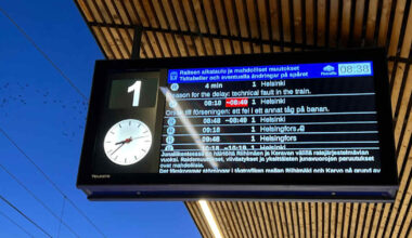 Train and flight delays as deep freeze grips Finland | Yle News