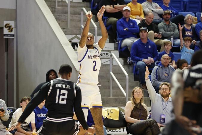 Defense delivers in 66-64 win over SFA