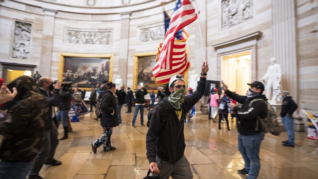 Herinneringen aan Capitoolbestorming zijn onvindbaar in Washington D.C.