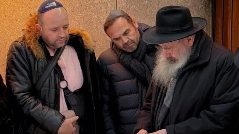 Hero Ahmed al Ahmed feted at Jewish gala in New York