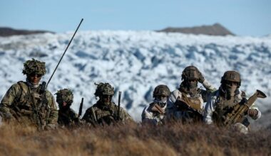 Top European foreign ministers to meet after White House renews Greenland threats