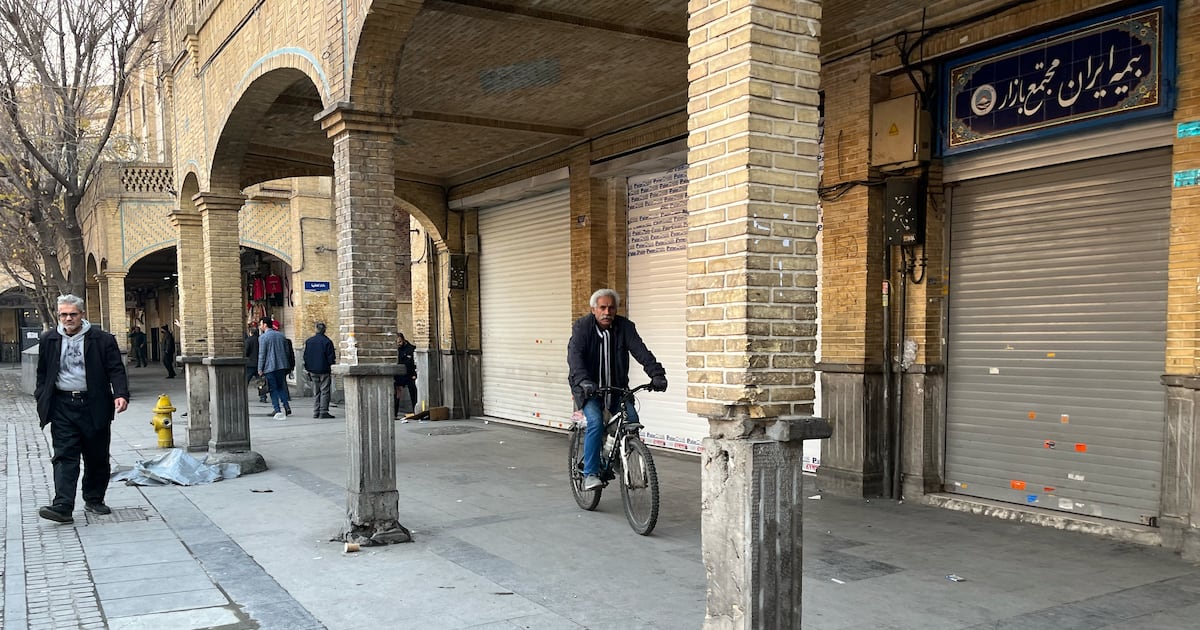 Protests erupt in Iran’s capital after exiled prince calls for citizen action