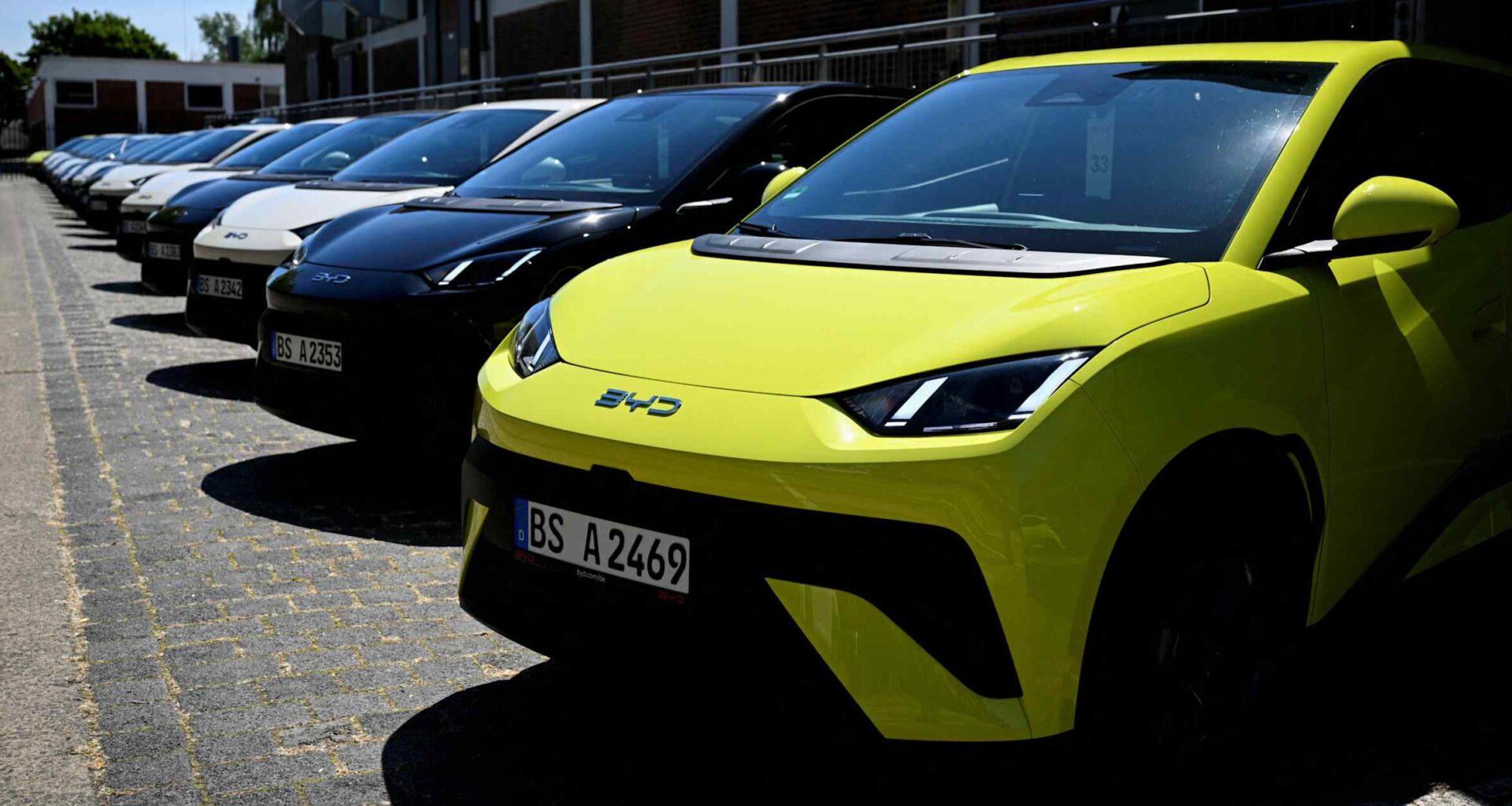 EU sets out firm conditions for China EVs to avoid tariffs