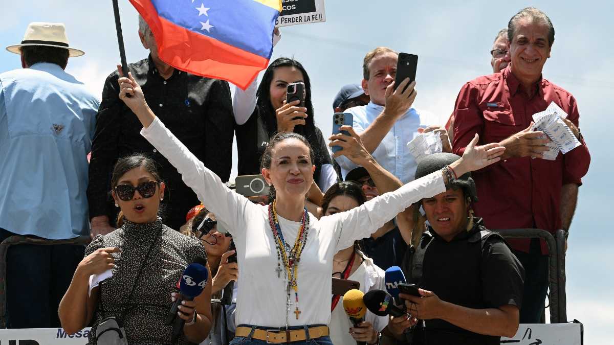 Pope Leo meets with Venezuela's Nobel winner