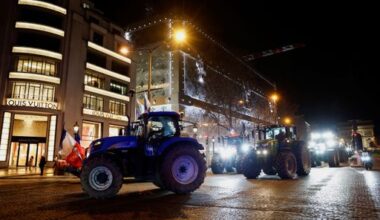 French farmers stage new Paris protest in bid to halt EU-Mercosur deal