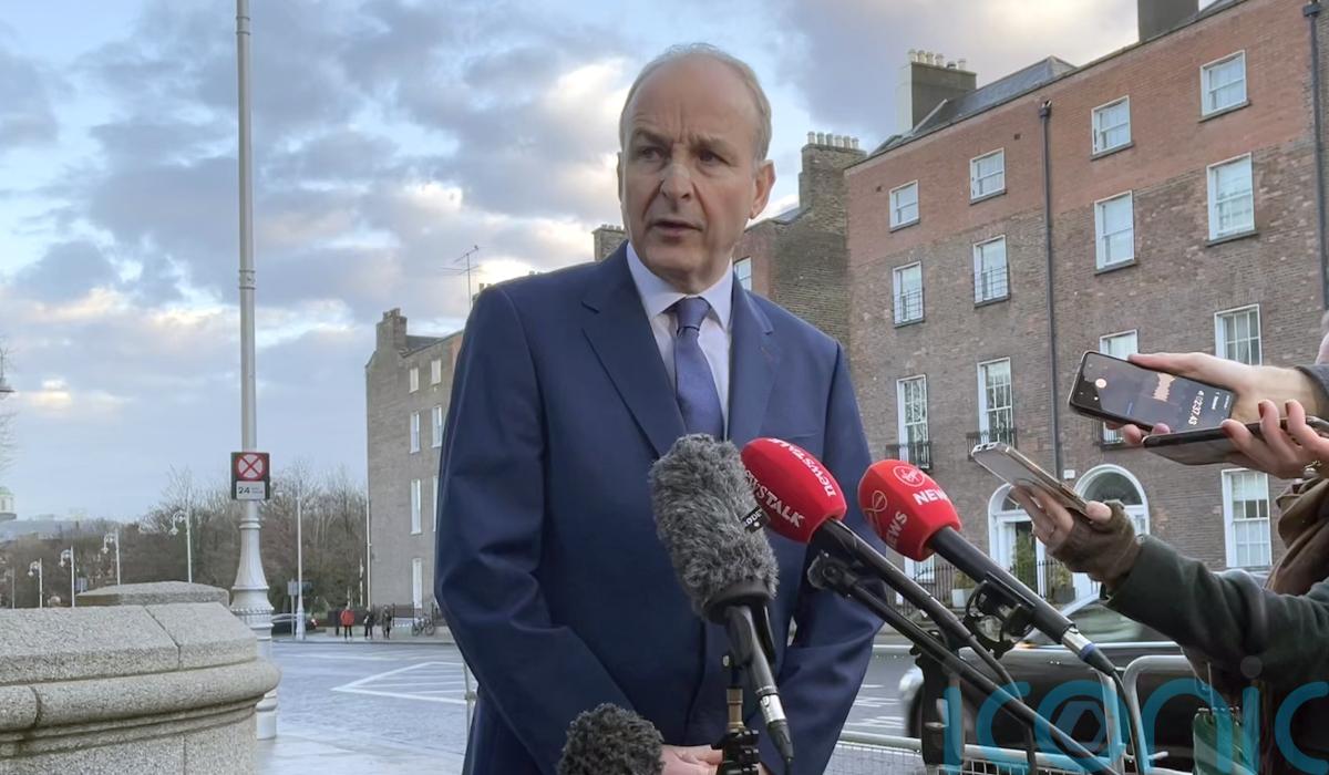 Government defends three-year wait before refugees can be reunited with families