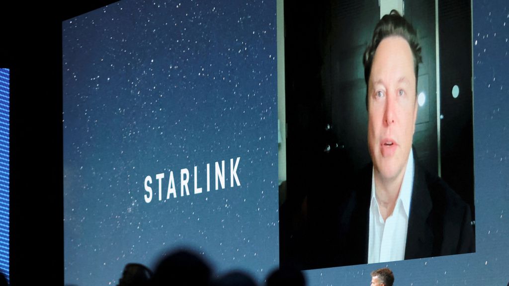 'Elon Musk biedt gratis satellietverbinding aan in Iran via Starlink'