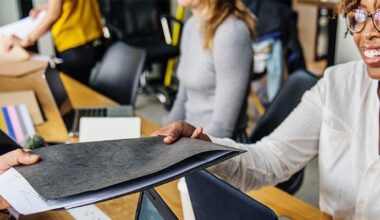 UPDATE 1-Croatia's Vujcic nominated as ECB's next vice president