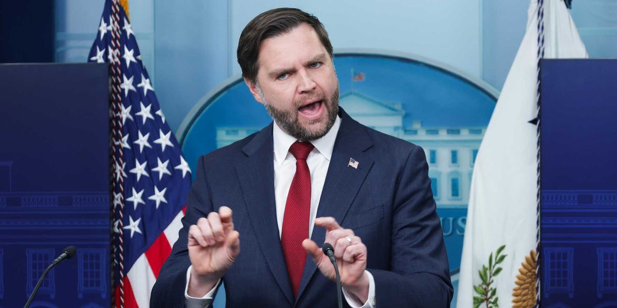 JD Vance got the 2016 throwback treatment and it's very telling