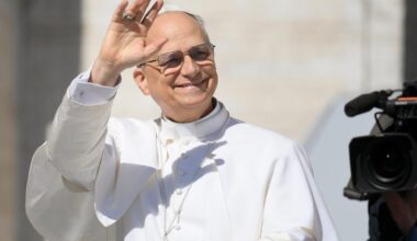 Pope to Catholic media: Amplify voices for reconciliation, disarm hearts