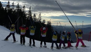 Tabere de schi pentru copii, gata de start în Poiana Brașov