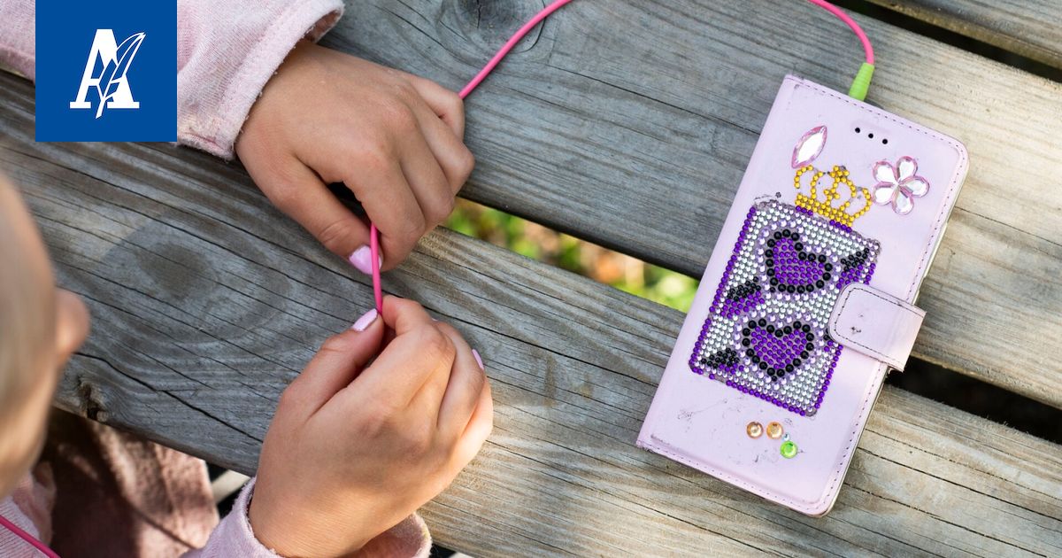 Vaikuttavatko uudet ruutuaika­suositukset Tampereen kouluissa? Kysyimme