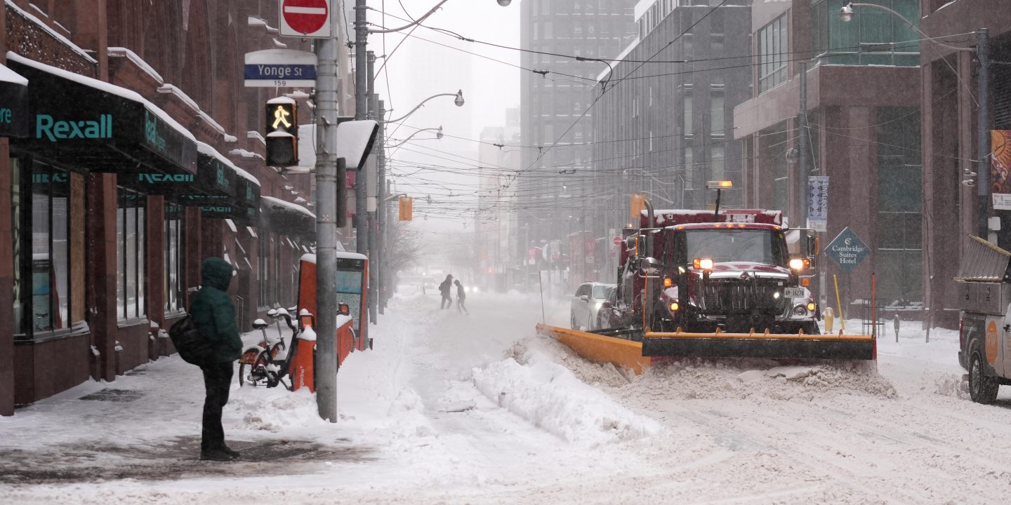 Israelischer Comedian wird stundenlang am Flughafen festgehalten