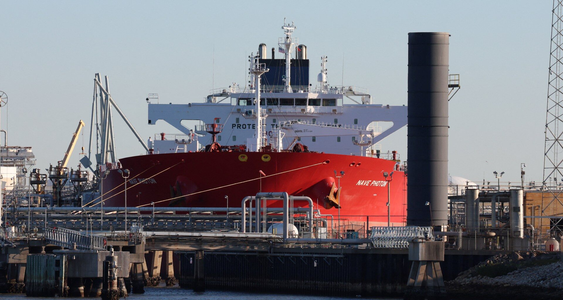 Venezuela’s interim president’s oil law reform to break with Chavez model | Oil and Gas News