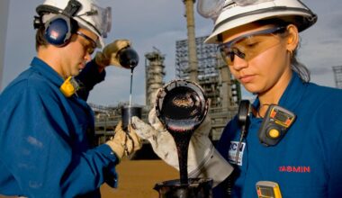 How Venezuelan Oil, Hugo Chávez, And Geopolitics Led To Maduro’s Capture