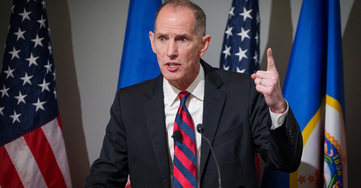 Republikanischer Gouverneurskandidat in Minnesota zieht sich zurück