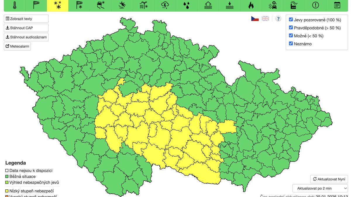 Meteorologové upravili výstrahu před sněžením, týká se už i okolí Prahy