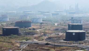 Big Oil Earnings: Geopolitical Factors and Venezuela Insights