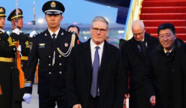 Keir Starmer's popularity plunges to unprecedented level as half of voters want PM replaced