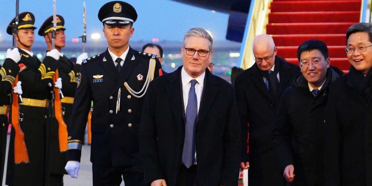 Keir Starmer's popularity plunges to unprecedented level as half of voters want PM replaced