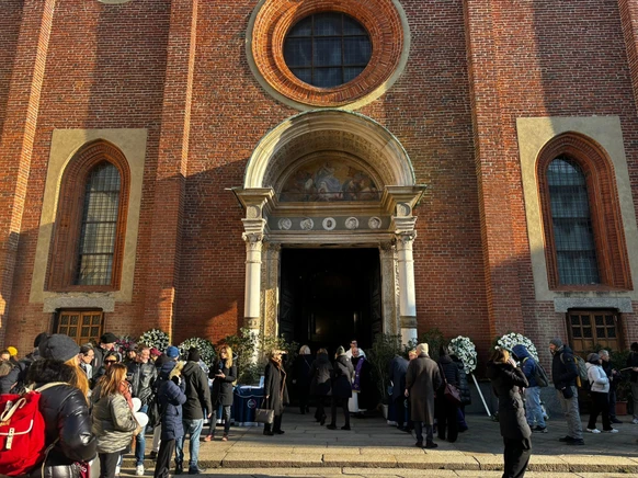 epa12634144 mourners attend a funeral of Chiara Costanzo, victim of the Crans Montana fire, in the church of Santa Maria delle Grazie, Milan, Italy, 07 January 2026. Chiara Constanzo has been identifi ...