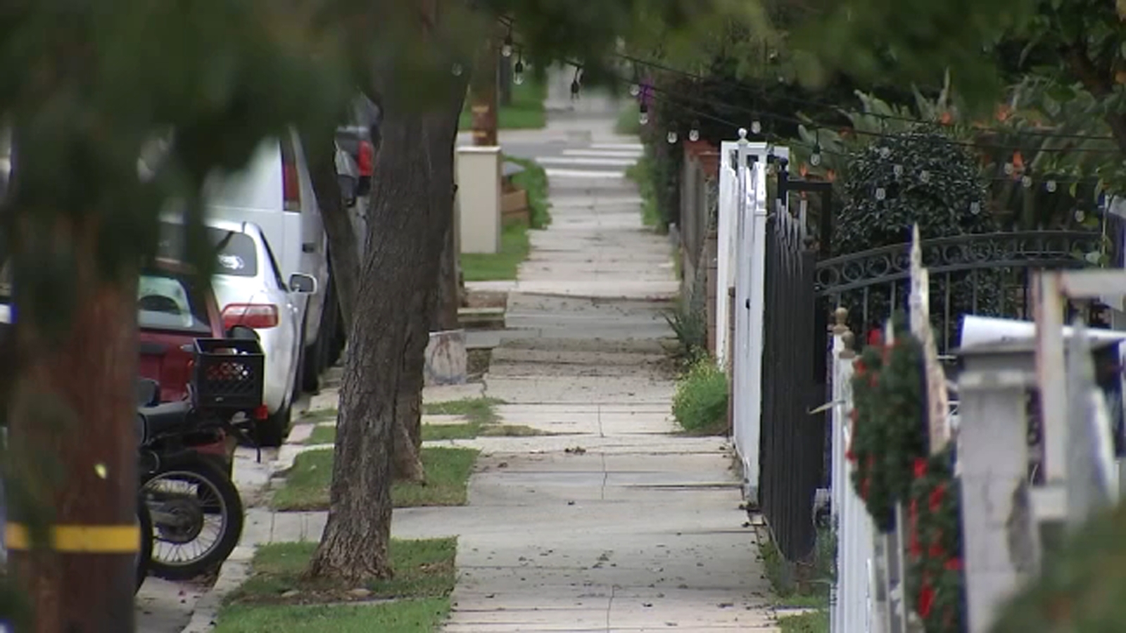 Arrest made after toddler found alone during attempted car theft in Highland Park, Los Angeles police say