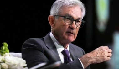 Stocks fall after Trump's DOJ opens criminal probe into Powell