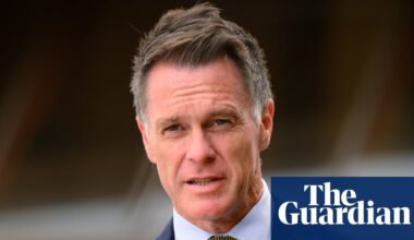 Extra public holiday for NSW under consideration as Anzac Day falls on weekend, premier says | New South Wales