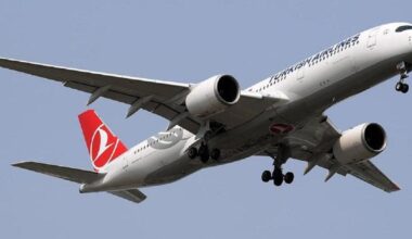 Flight passengers left without luggage after technical hitch