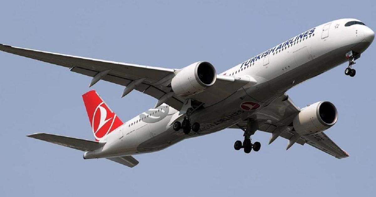 Flight passengers left without luggage after technical hitch