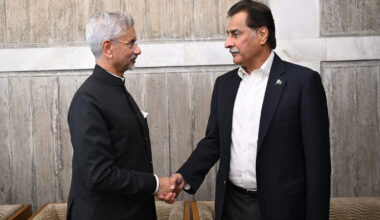 Pakistan Amplifies Jaishankar–Sadiq Handshake Amid Strained Ties