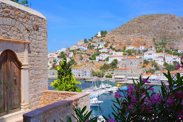 Leonard Cohen, the Canadian singer and poet, lived on  Hydra, one of the Saronic Islands of Greece, in the 1960s.