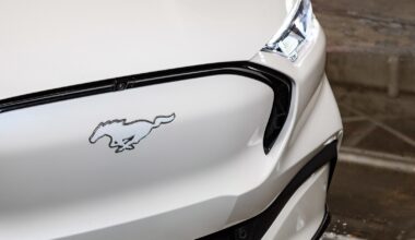 Nowe auta z 2022 na sprzedaż. Oto, co je łączy