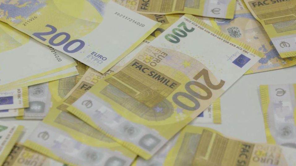 Considerably more counterfeits in circulation