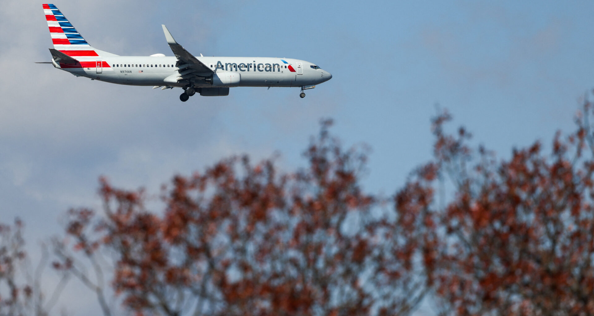 cover US lifts Caribbean airspace curbs after attack on Venezuela