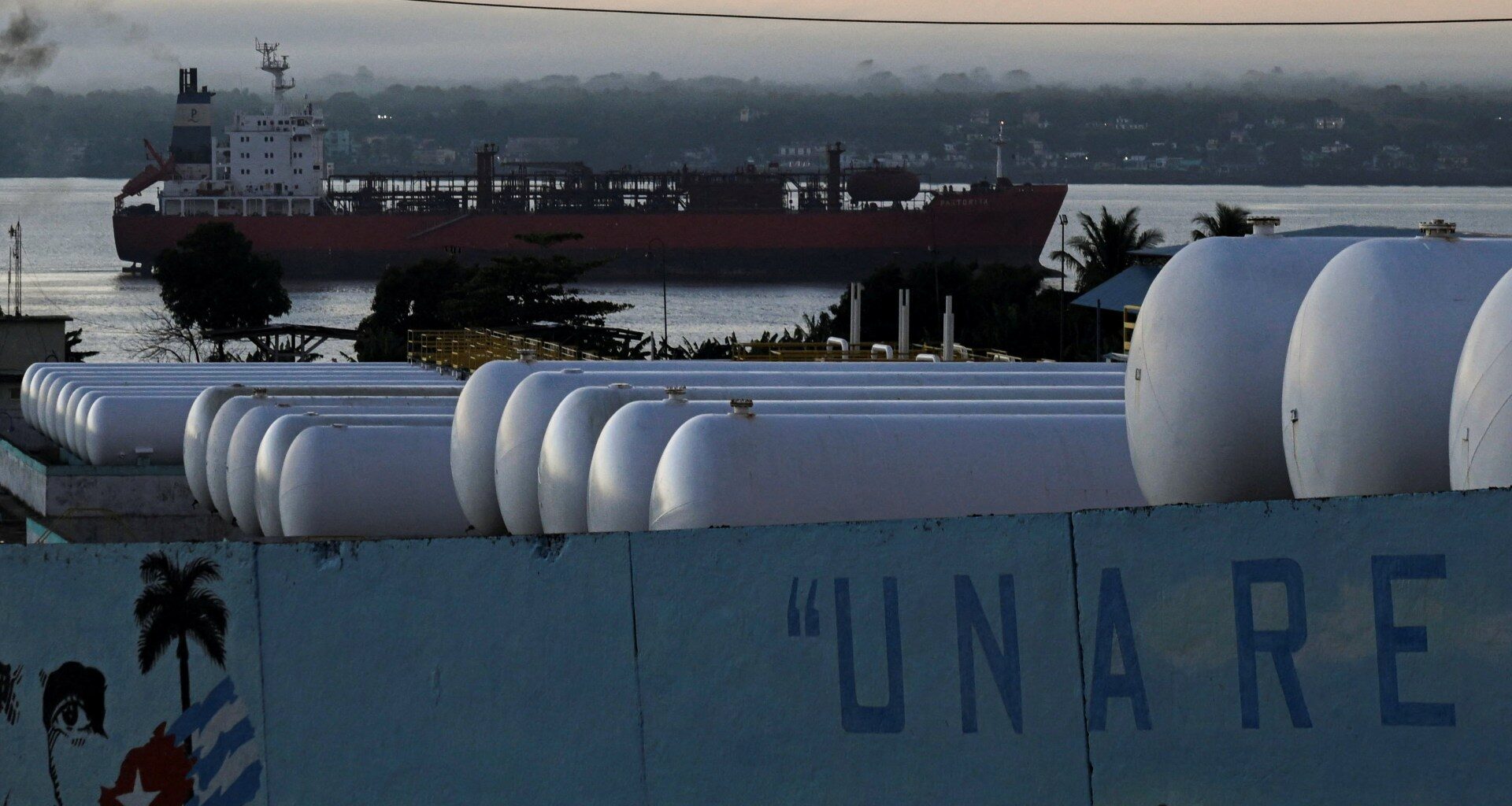 US says it wants to control Venezuelan oil indefinitely. Can it? | Oil and Gas News