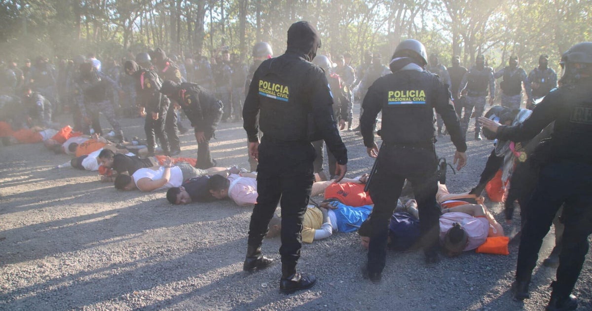 8 police officers killed in attacks in Guatemala after prison crackdown on gangs
