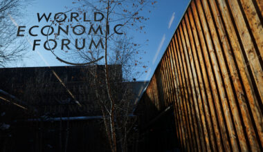 EU Moves to Block Trump Greenland Tariffs, Weighs Retaliation