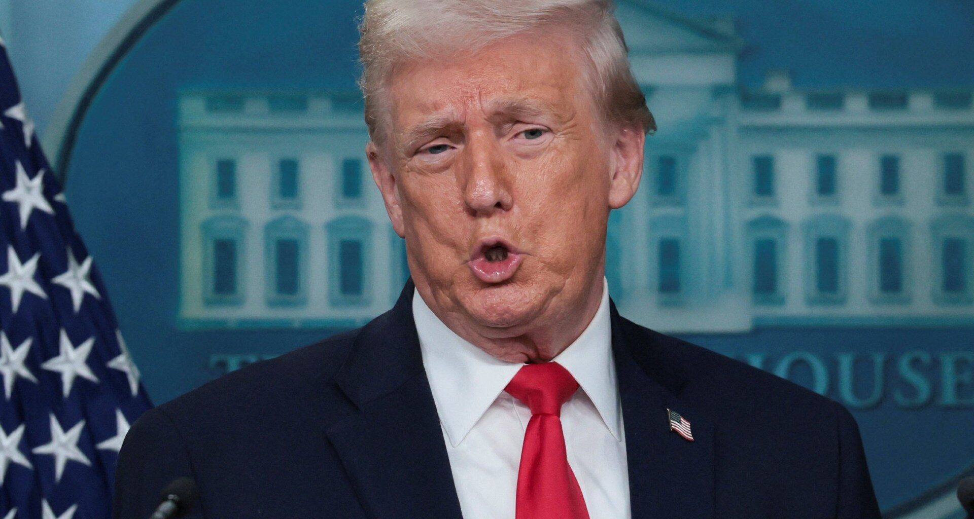 ‘Somalia is not even a country’, Trump says in anti-immigrant ramble | Donald Trump