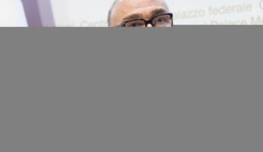 Hausse de 0,8 point de TVA pour financer l'armée et la sécurité