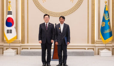 Indonesian migrant worker receives South Korean presidential award for heroic act